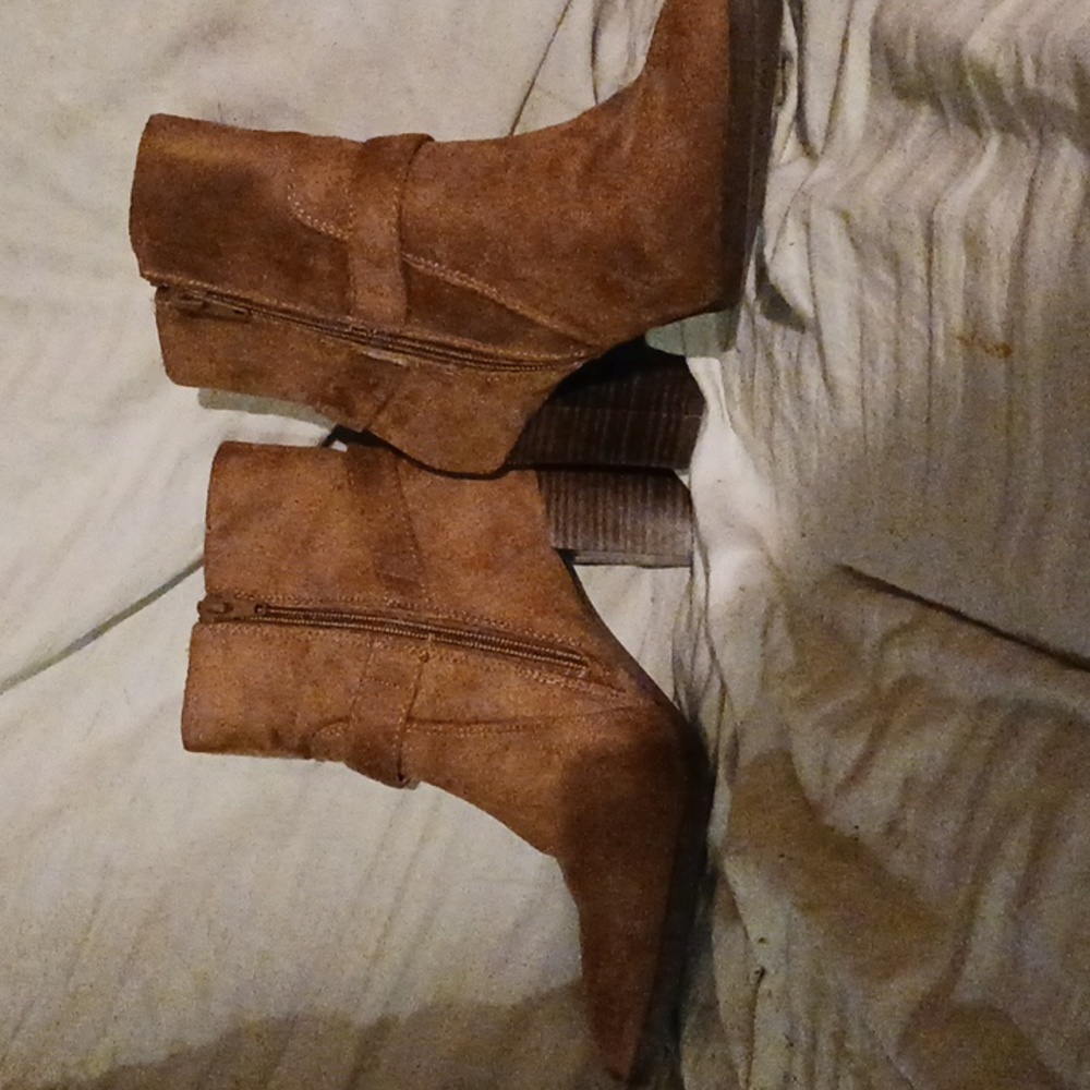 Boots. New Direction - Picture 3 of 3